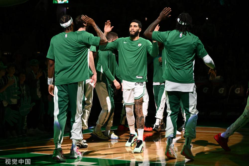 孤军奋战 孤军奋战